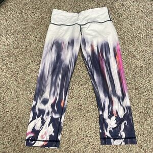 Lululemon short pants